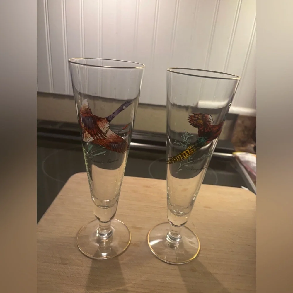 2 Vintage federal glass sportsman Pilsner glasses